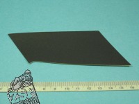 1 Aufkleber (B) (oberer Windlauf, links vorne)