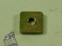1 Mutter für Halterung (4mm)